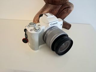 Cámara Canon EOS M50 Blanca