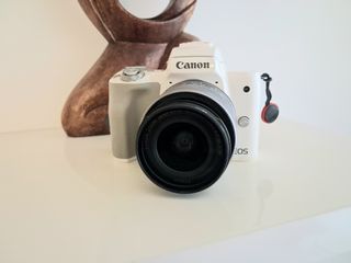 Cámara Canon EOS M50 Blanca