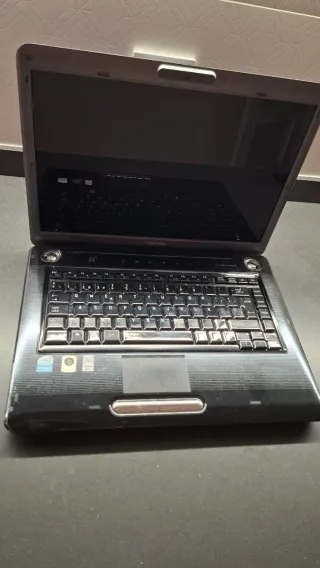 Portátil Toshiba para repuestos