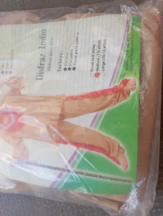 Disfraces de Indio(7-9años) y mosquetero(10-12año)