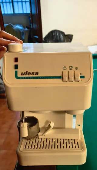 Cafetera Ufesa Espresso - Cappuccino