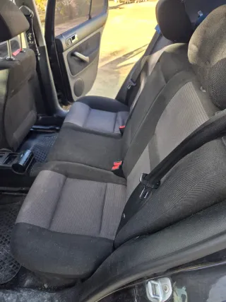 Volkswagen Golf 2001