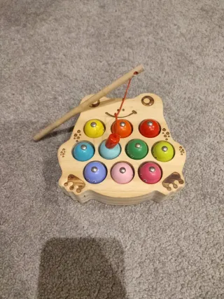Juego de Pescar de Madera con Peces de Colores