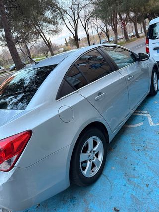 Chevrolet Cruze 2009