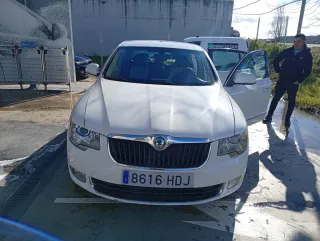 Skoda Superb 2011