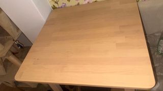 Mesa alta de madera Ikea