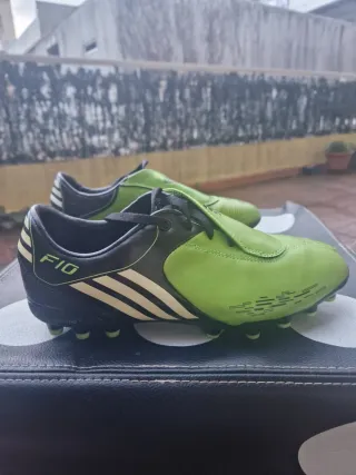 Botas fútbol Adidas F10 Talla 40 Nuevas