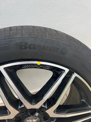 Llanta y rueda de furgoneta mercedes v250d