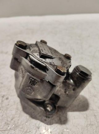 Bomba dirección iveco 7682955133 daily caja 301182