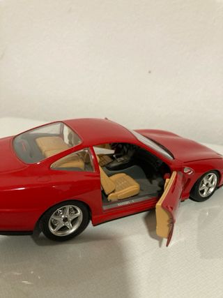 Ferrari 550 Maranello Burago 1/24