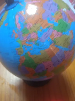 Globo terráqueo educativo