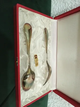 Cubertería Vintage Caja Roja