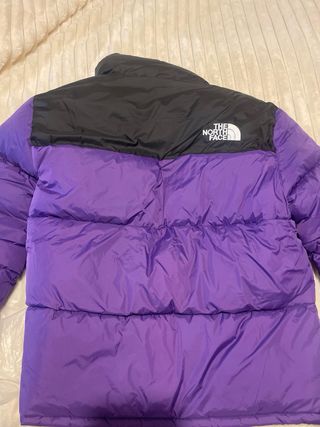 The North Face Nuptse Morado Talla M