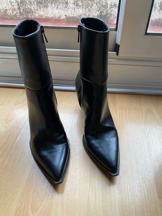 Botines negros tacón punta cuadrada