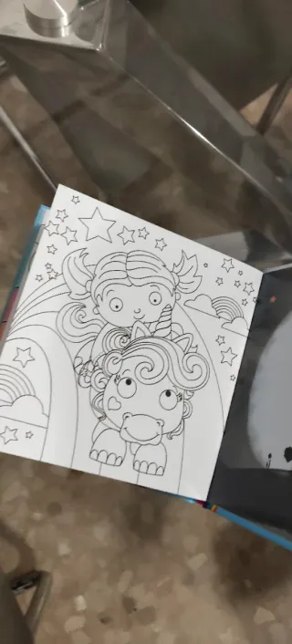 Libro infantil Lucía