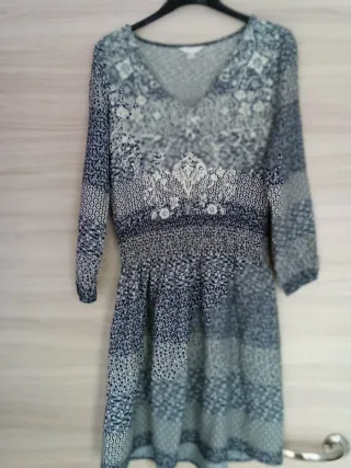 Vestido estampado manga media