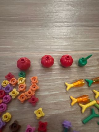 Lego piezas jardín y frutas