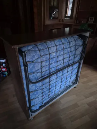 Mueble cama plegable de madera