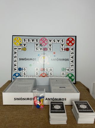 Juego de mesa Sinónimos y Antónimos