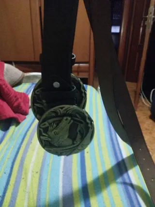 Cinturónes con evilla de caballo