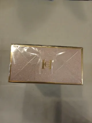 Carolina Herrera Good Girl Fantastic Pink