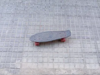 Skateboard Penny Board Ruedas Rojas