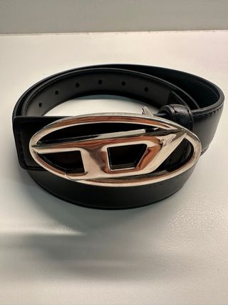 Cinturón Diesel Negro Hebilla Plateada