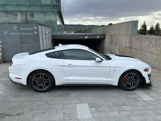 Ford Mustang 2021