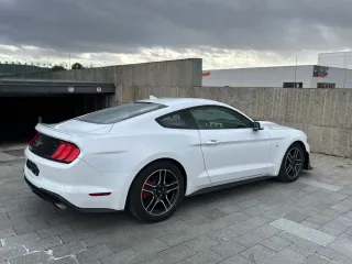 Ford Mustang 2021