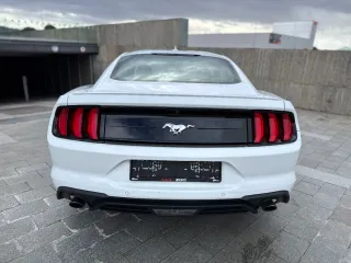 Ford Mustang 2021