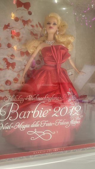 Barbie 2012 Holiday