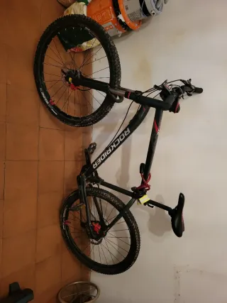 Bicicleta Rockrider ST 540. Talla Xl. Casi nueva.