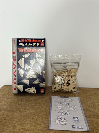 Triominos Travel Juego de Mesa