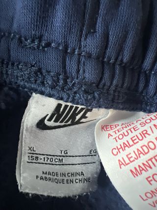 Pantalón chándal Nike niño Talla xl 158/178 Niño