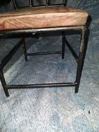 Silla antigua hierro y madera años 50