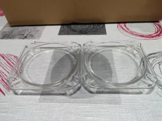 Cenicero de cristal cuadrado