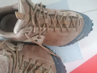 Zapatillas Chiruca Vibram Marrones y Negras