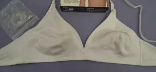 Sujetador Begoña T/85B. Color carne y Blanco.