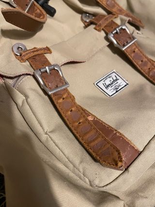 Mochila Herschel Beige Cuero
