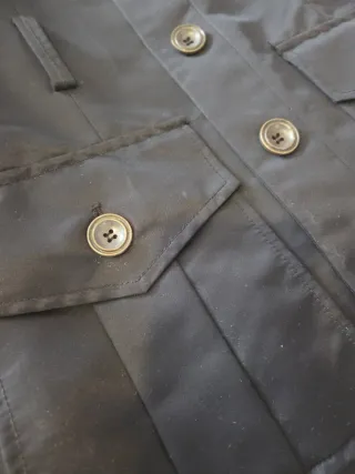 Gabardina Mango Negra Entallada