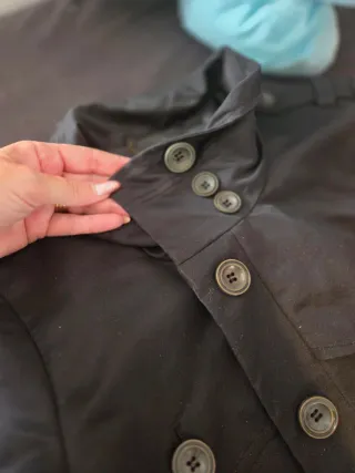 Gabardina Mango Negra Entallada