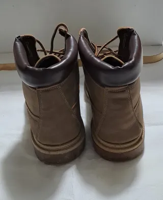 Scarpe alte marrone chiaro taglia 43