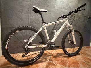Bicicleta de Montaña Orbea Blanca