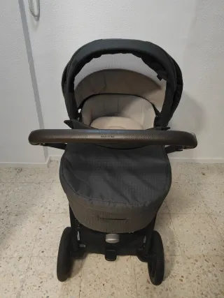 Passeggino per neonati nero
