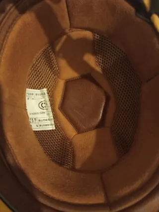 Casco estilo retro con visera