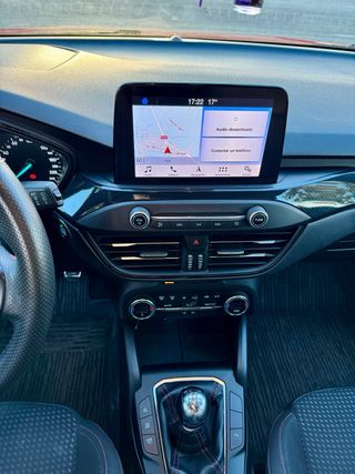 Ford Focus ¡Garantia Oficial!