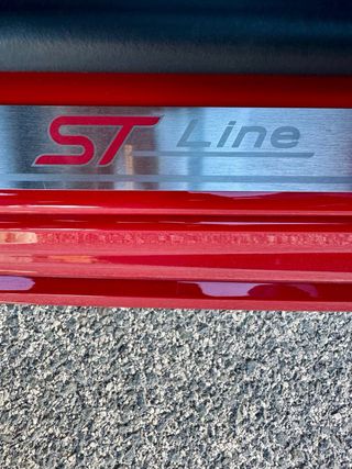 Ford Focus ¡Garantia Oficial!