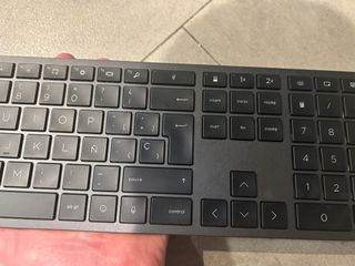 Teclado Inalámbrico HP 975 Gris