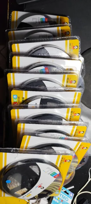 Striscia LED 5050 Alta Luminosità 10 confezioni