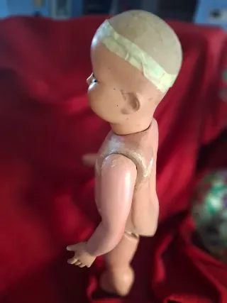 Bambola anni '40 in composizione h.60